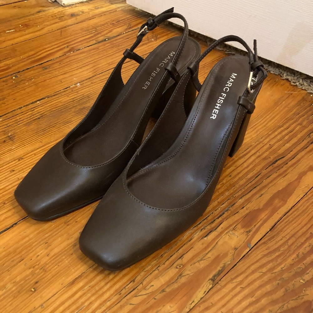 Marc Fisher Valana Pumps Dark Brown